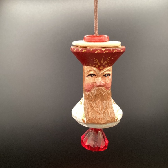 Vtg Hand Carved from Spool Father Christmas Santa Christmas Decoration - Picture 1 of 9